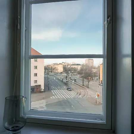 Cozy City Studio By Tram And Bus Stops Apartment *